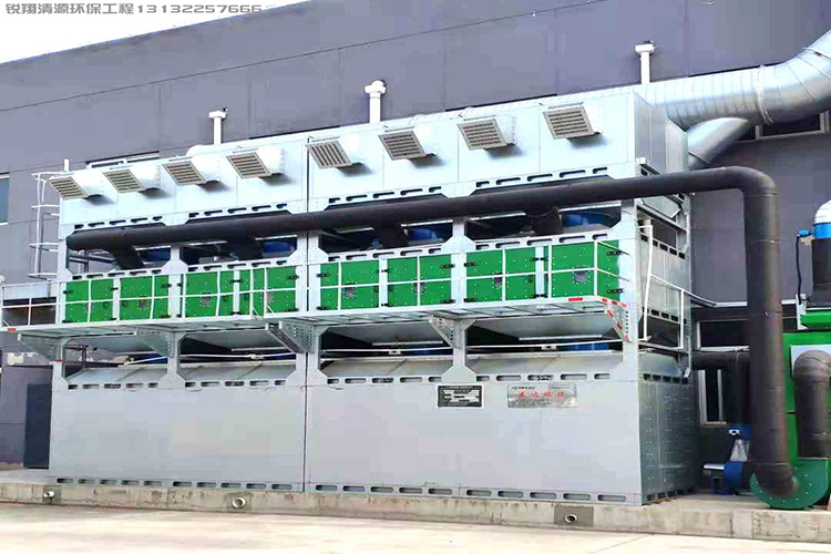 5e12fe44a7c76.jpg 205507y5eep1bez6p4eo5x.jpg